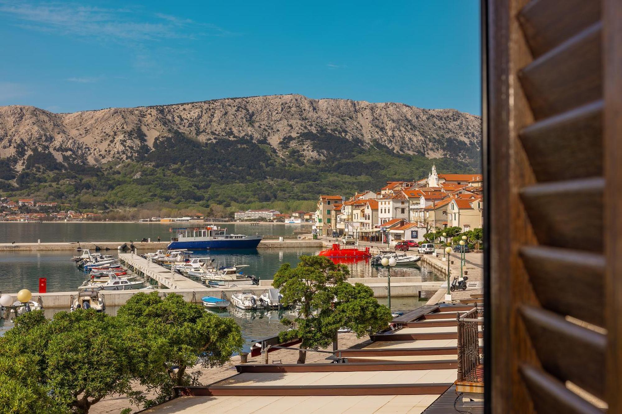 Apartments Ivo With Sea View Baška Exteriér fotografie
